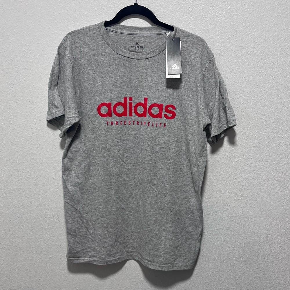Adidas Men’s Gray and Red T-Shirt Size Medium